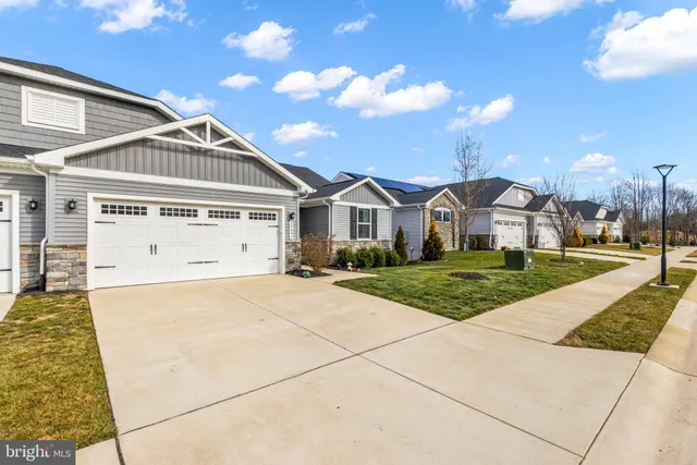 a view of an house with entertaining space