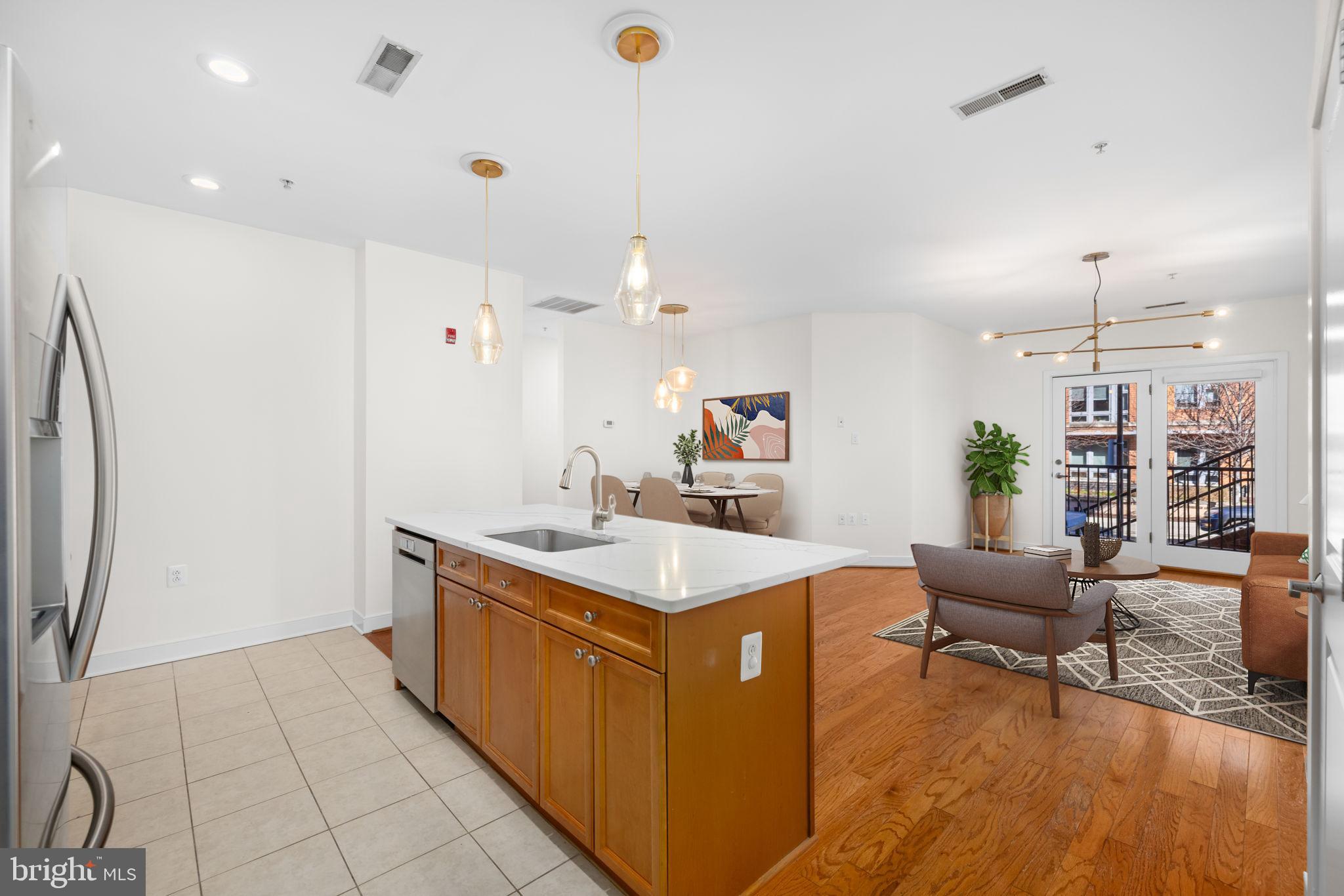 181 East Reed Avenue, Unit 110 Alexandria, VA 22305 - Photo 3 of 23
