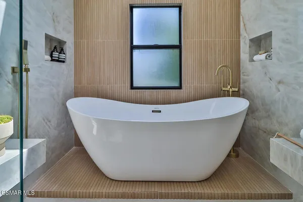 $2,199,000 | 514 West Washington Boulevard, Pasadena, CA 91103