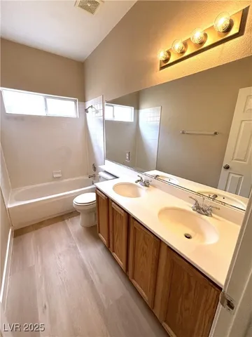 $1,950 | 7532 Frontier Ranch Lane, Las Vegas, NV 89113