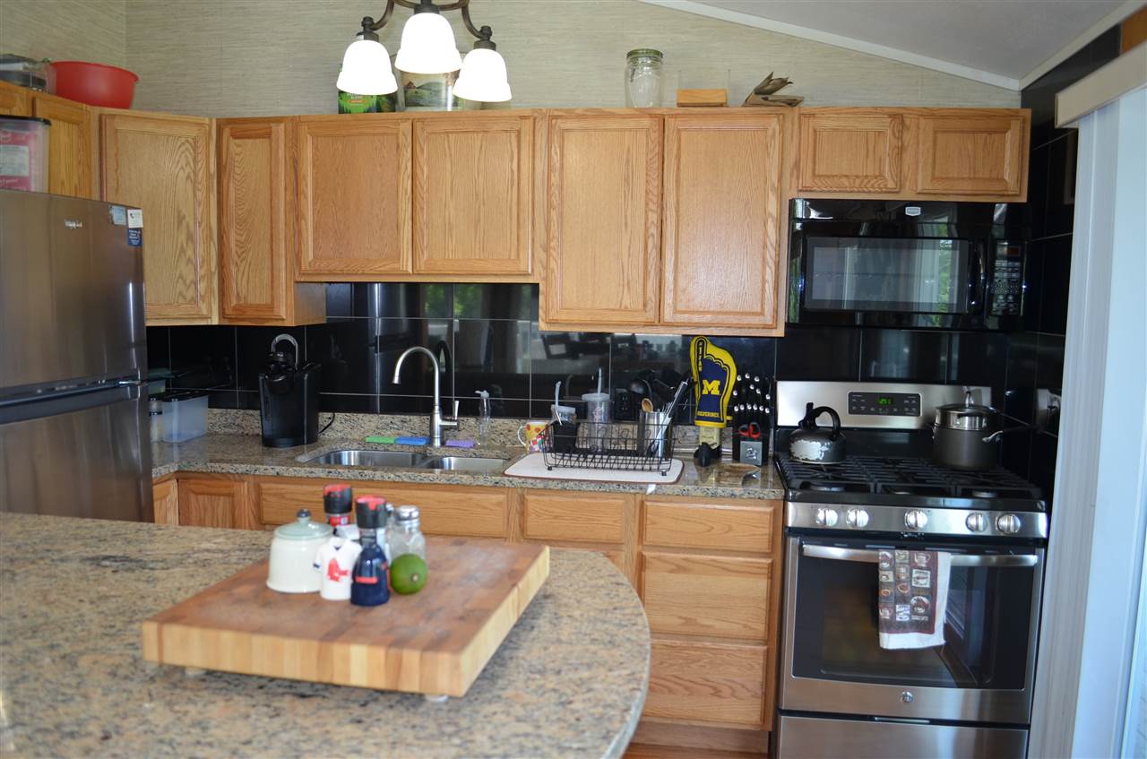3276 Shunpike Road Mount Holly, VT 05758 - Photo 5 of 25