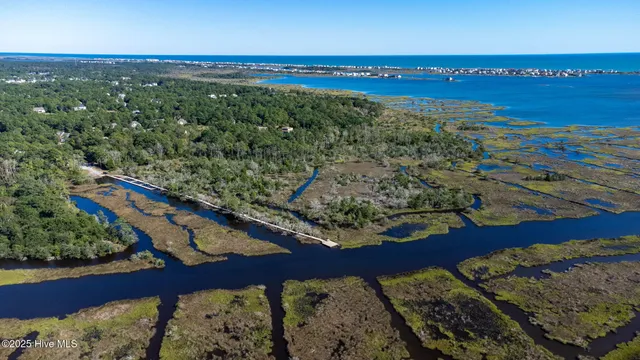 $499,000 | 362 West Goldeneye Lane, Sneads Ferry, NC 28460