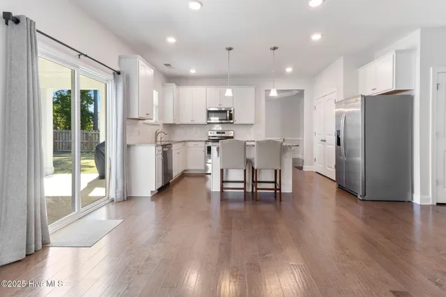 $499,000 | 362 West Goldeneye Lane, Sneads Ferry, NC 28460