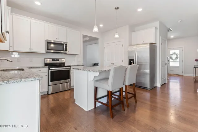 $499,000 | 362 West Goldeneye Lane, Sneads Ferry, NC 28460