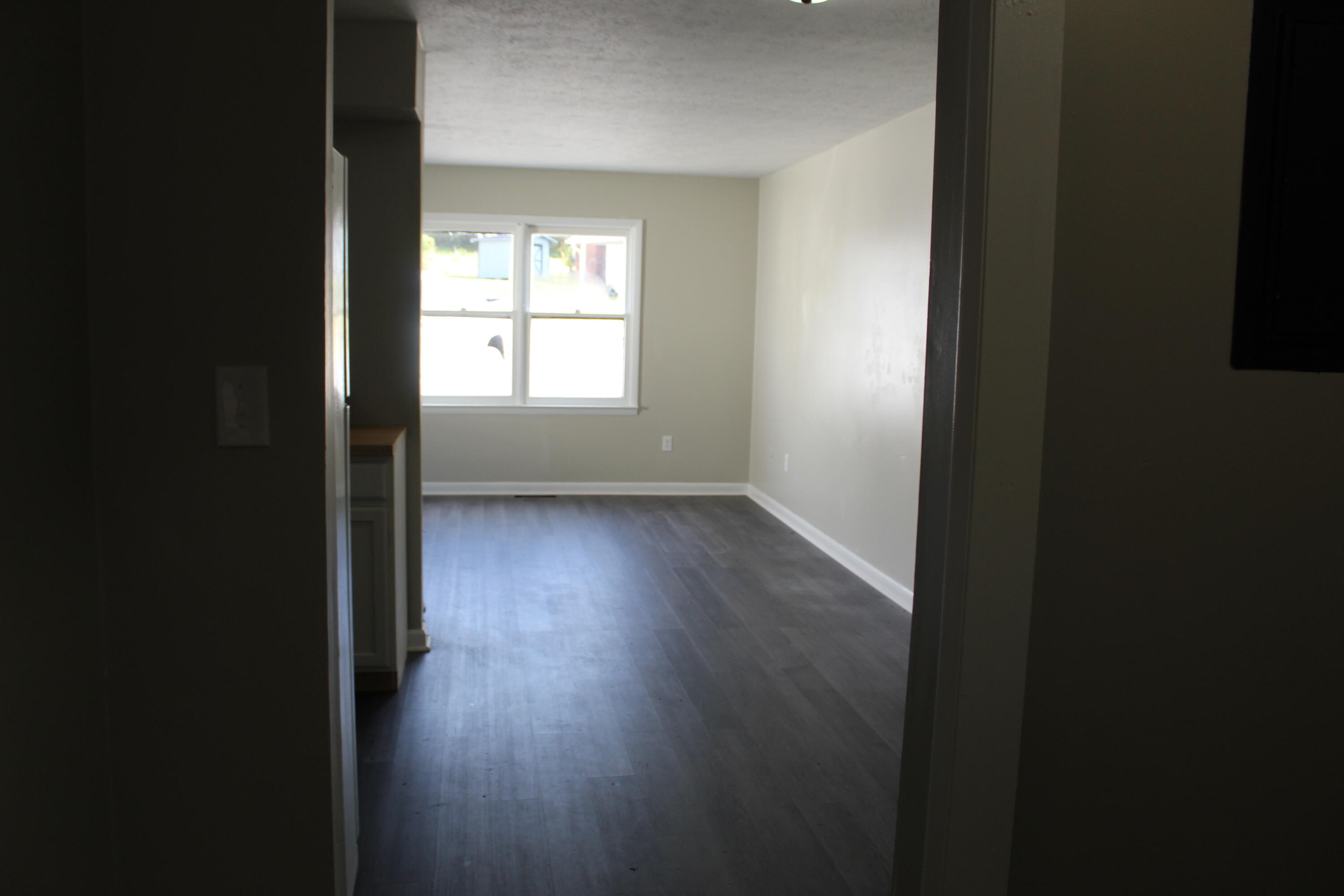123 Lynnwood Road Middlesboro, KY 40965 - Photo 13 of 13 IMG_1543
