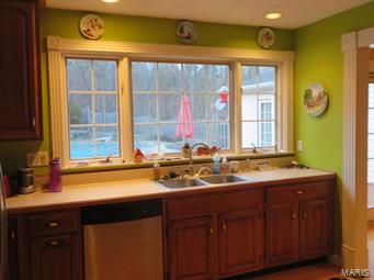 1207 Dunloe Road Ballwin, MO 63021 - Photo 6 of 7 Gallery Image 6