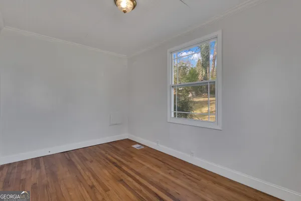 $1,975 | 9 Meridian Drive, Newnan, GA 30263