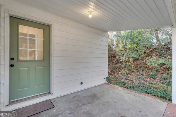 $1,975 | 9 Meridian Drive, Newnan, GA 30263