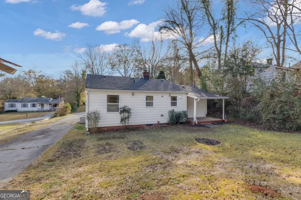 $1,975 | 9 Meridian Drive, Newnan, GA 30263