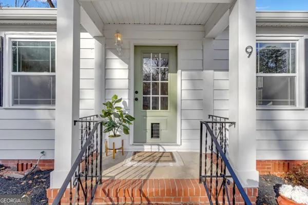 $1,975 | 9 Meridian Drive, Newnan, GA 30263