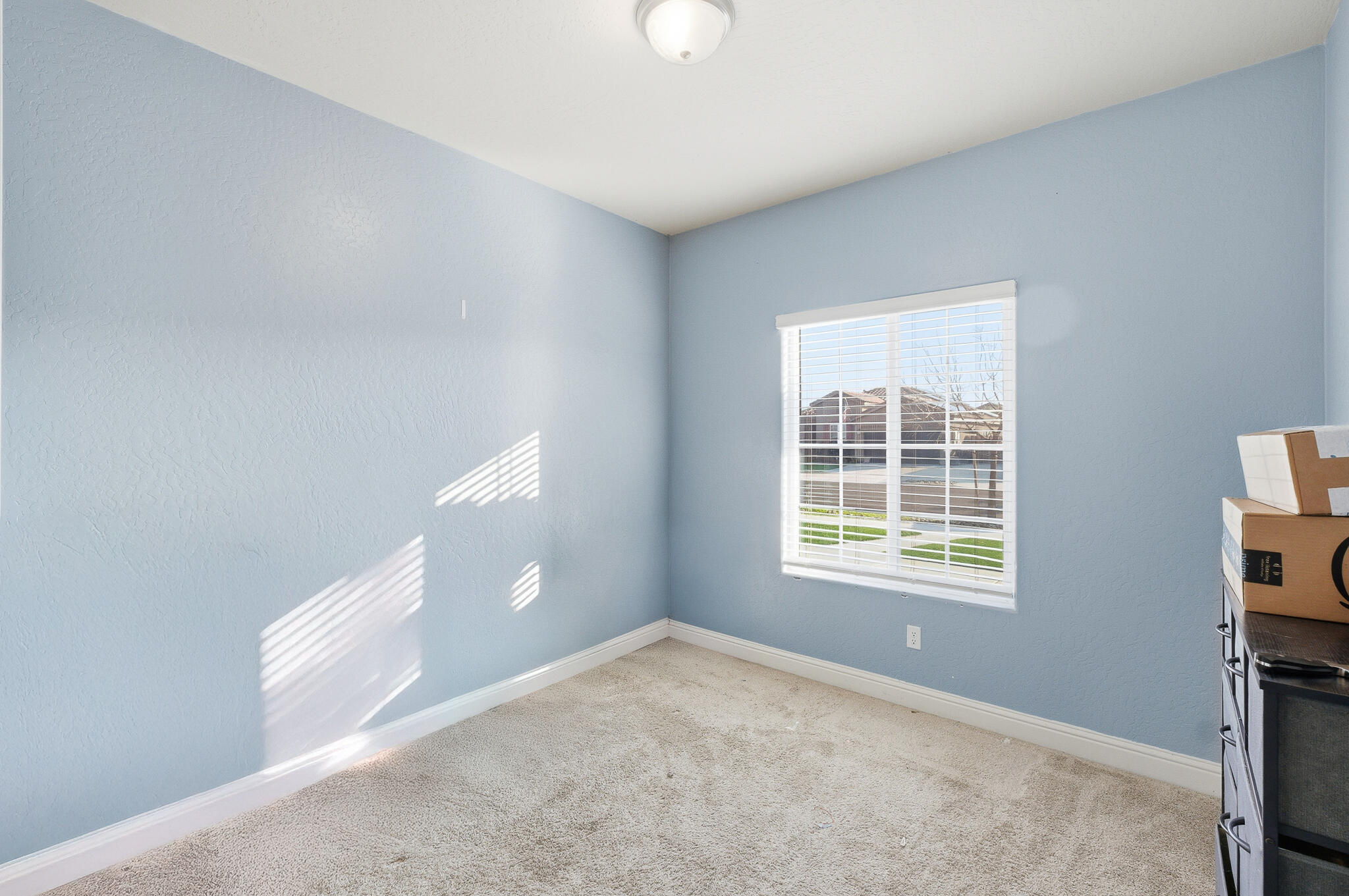 636 Castellina Street Lemoore, CA 93245 - Photo 15 of 31 636 Castellina St. Lemoore-13