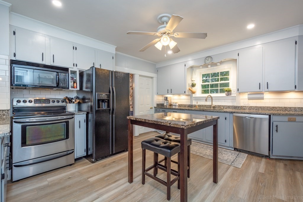 25 Cottage Street Hudson, MA 01749 - Photo 15 of 38 Gallery Image 15