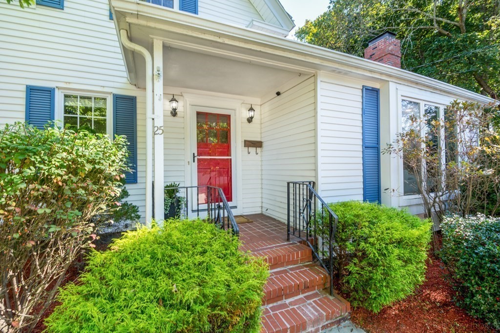 25 Cottage Street Hudson, MA 01749 - Photo 3 of 38 Gallery Image 3