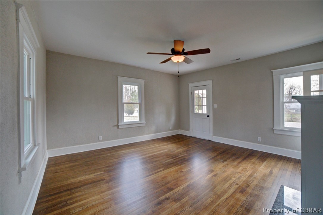 2494 Perrin Creek Road Hayes, VA 23072 - Photo 8 of 35 Gallery Image 8