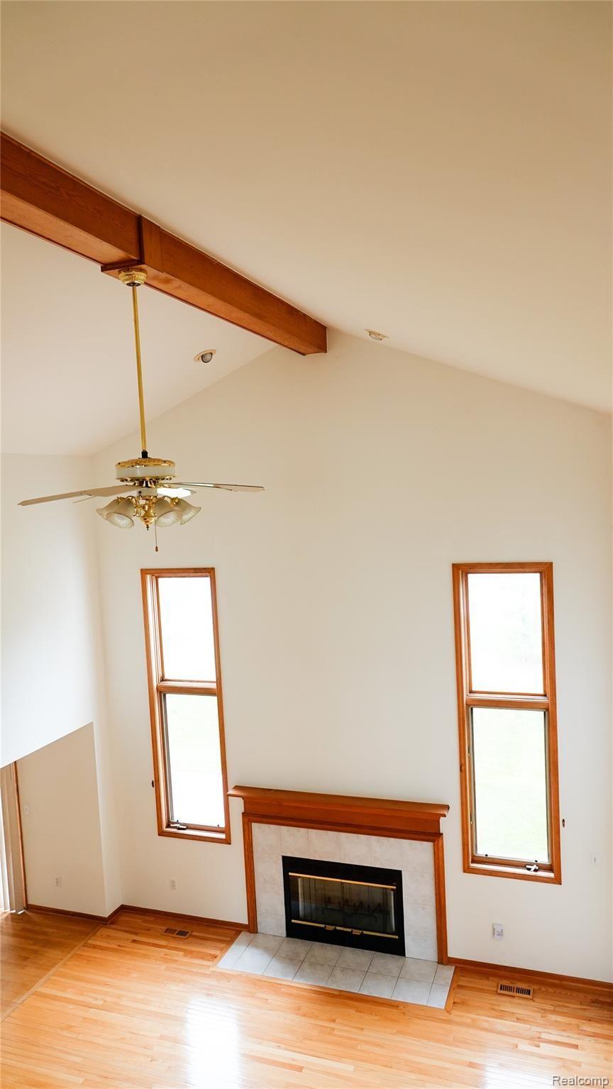 910 Hillsborough Drive Rochester, MI 48307 - Photo 13 of 28 13_Sent.jpg