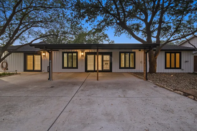 $475,000 | 8427 Wayne Avenue, Lubbock, TX 79424