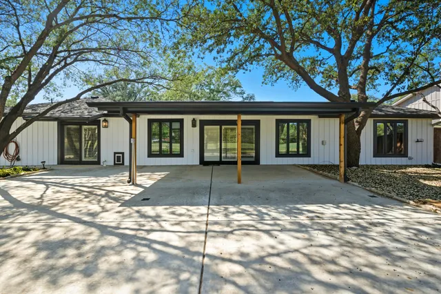 $475,000 | 8427 Wayne Avenue, Lubbock, TX 79424