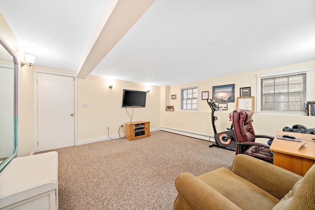 86 Windsor Road Weymouth, MA 02190 - Photo 28 of 42 Gallery Image 28