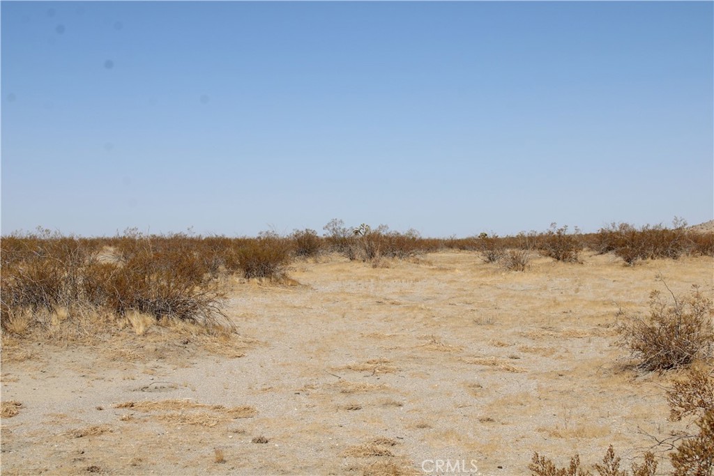 18-ac Lessing Avenue Adelanto, CA 92301 - Photo 9 of 17 a view of lake