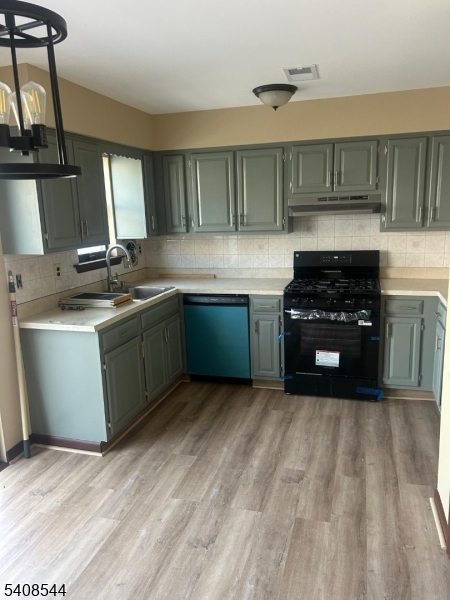 43 Parker Road Elizabeth, NJ 07208 - Photo 3 of 13