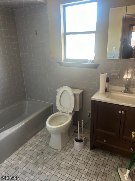 43 Parker Road Elizabeth, NJ 07208 - Photo 9 of 13