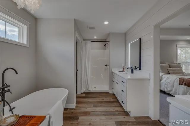 $550,000 | 3555 Weatherby Lane, Farmington, MO 63640