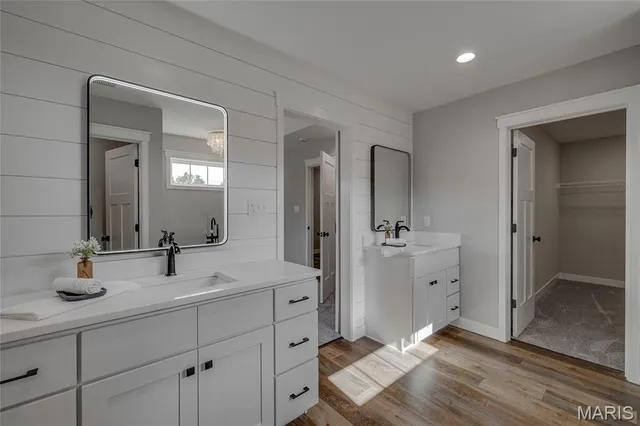 $550,000 | 3555 Weatherby Lane, Farmington, MO 63640