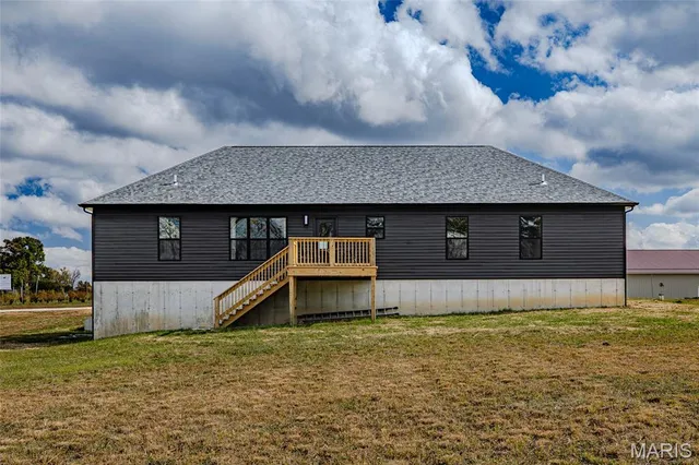 $550,000 | 3555 Weatherby Lane, Farmington, MO 63640