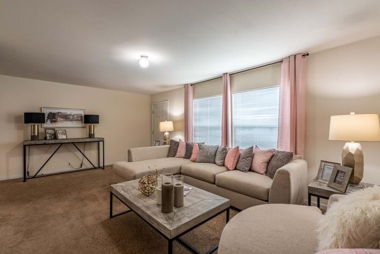 229 Yosemite Road, Unit 229 San Rafael, CA 94903 - Photo 5 of 7