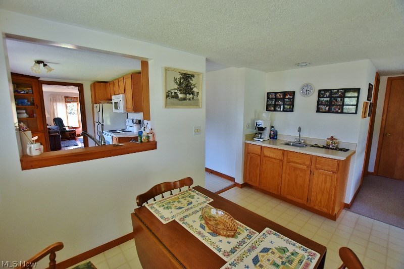 7044 Forest Road Southwest Dellroy, OH 44620 - Photo 15 of 32 Gallery Image 15
