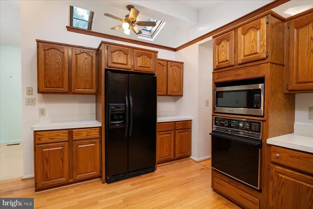 a view of a hallway with workspace