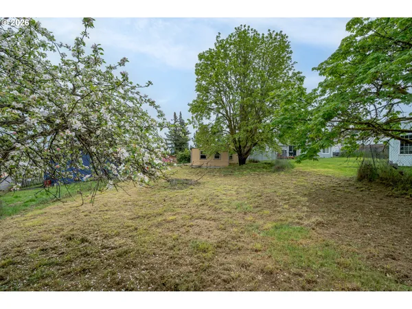 $145,000 | 220 Southwest Ivy Street, Willamina, OR 97396