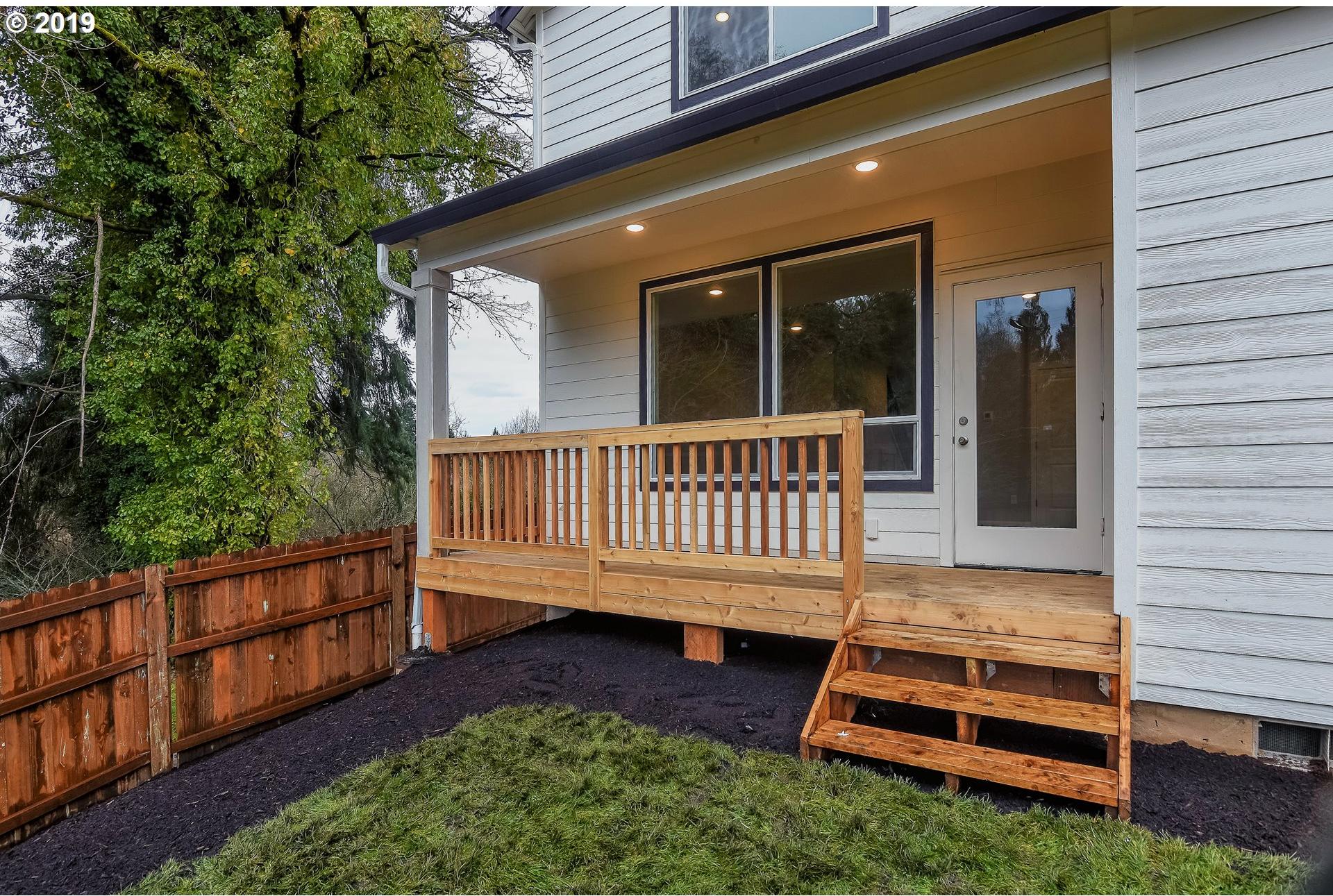 3101 North Cyn Circle Ridgefield, WA 98642 - Photo 25 of 28 Deck