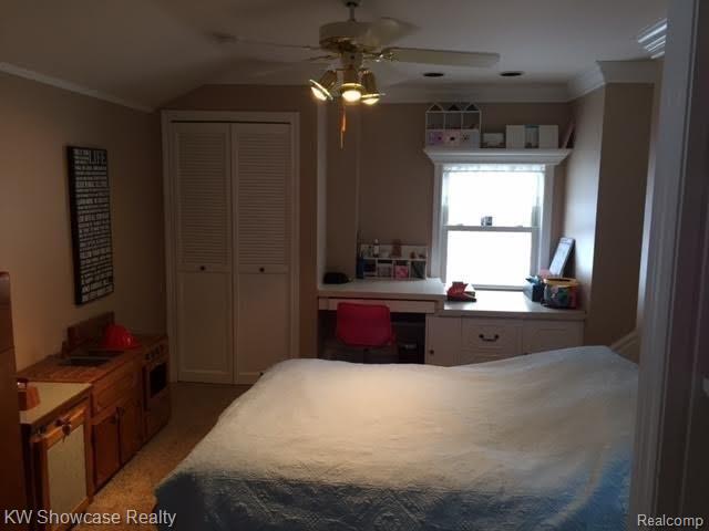 47200 West 11 Mile Road Novi, MI 48374 - Photo 44 of 62 Upper Master BDRM, W/Bonus Room, WIC and attached Bath. Built-in Desk Area!