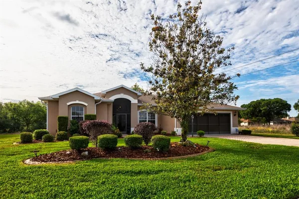 $350,000 | 5739 Illumination Lane, Leesburg, FL 34748
