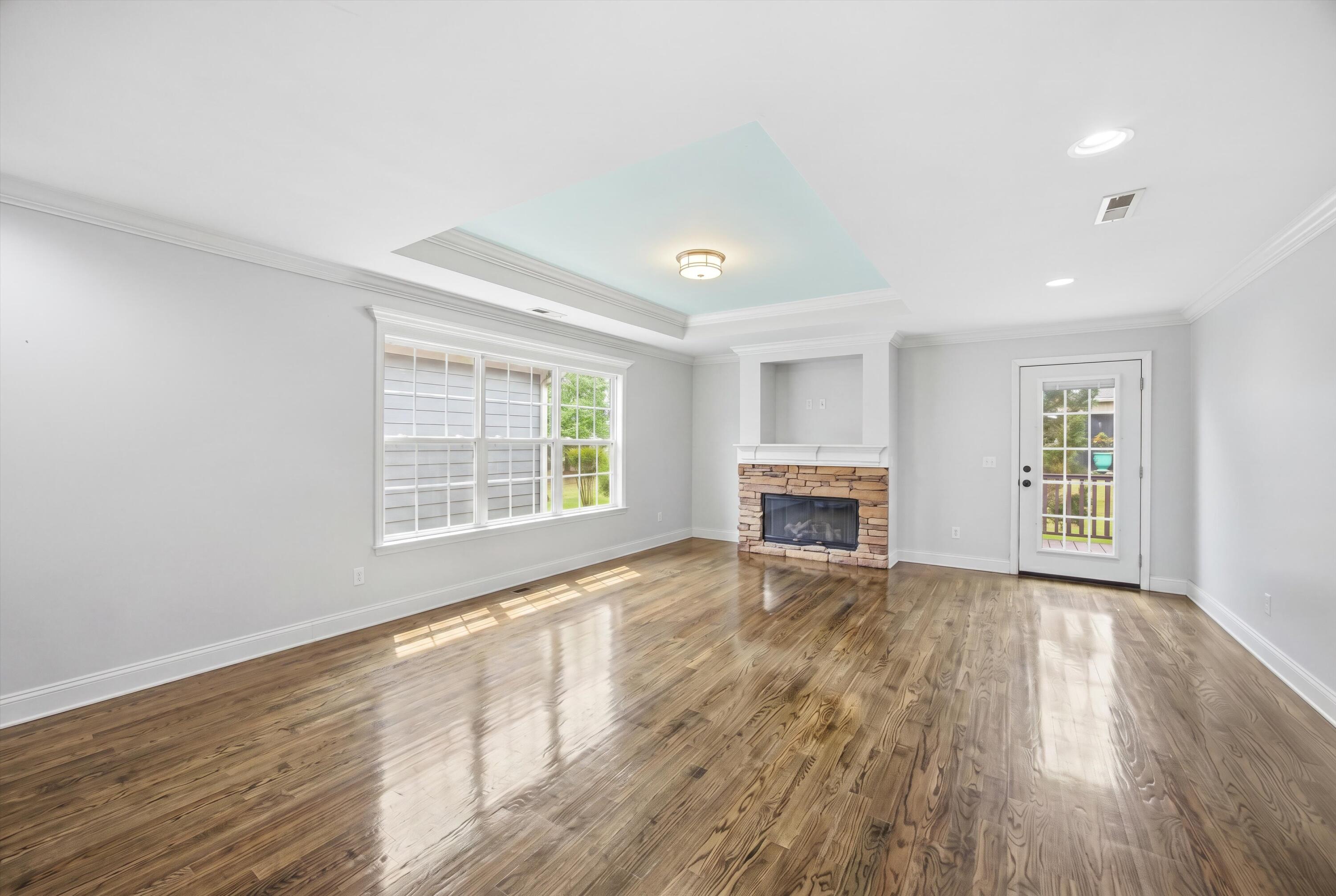 124 Fieldstone Cmns Rock Spring, GA 30739 - Photo 8 of 43 01-124FieldstoneCmns-10