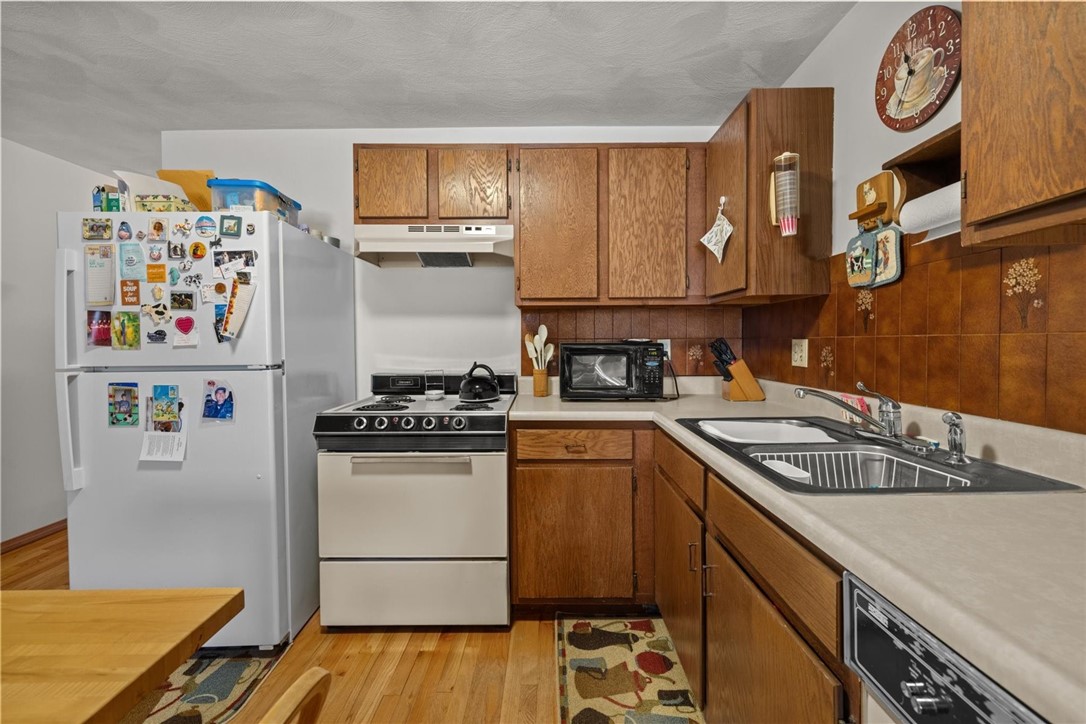 569 Smithfield Road, Unit 24 North Providence, RI 02904 - Photo 5 of 24