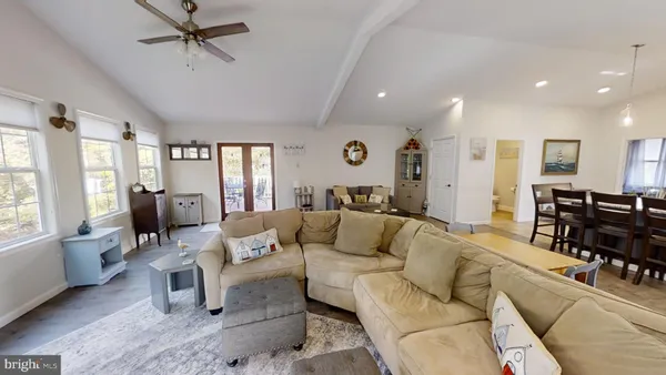 $2,100 | 372 Lake Anna Drive, Bumpass, VA 23024