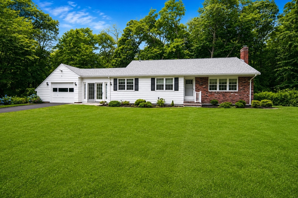 33 Edgewood Road Scituate, MA 02066 - Photo 3 of 30