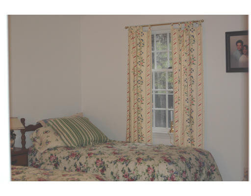 29 Cedar Street Boxford, MA 01921 - Photo 8 of 9 Gallery Image 8