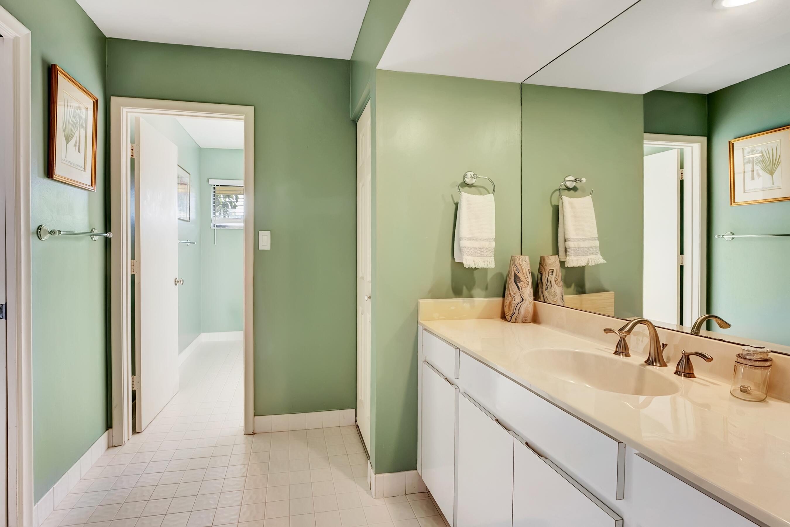 3714 Red Maple Circle Delray Beach, FL 33445 - Photo 28 of 34 DSC07981