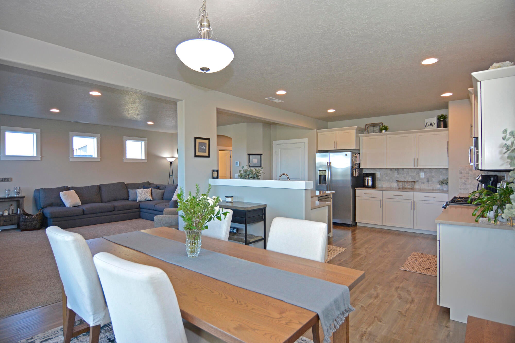 2479 Southwest 45th Street Redmond, OR 97756 - Photo 5 of 35 2479 SW 45th Street, Redmond, OR 97756
