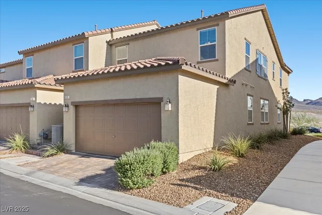 $449,888 | 3310 Palindrome Avenue, Henderson, NV 89044