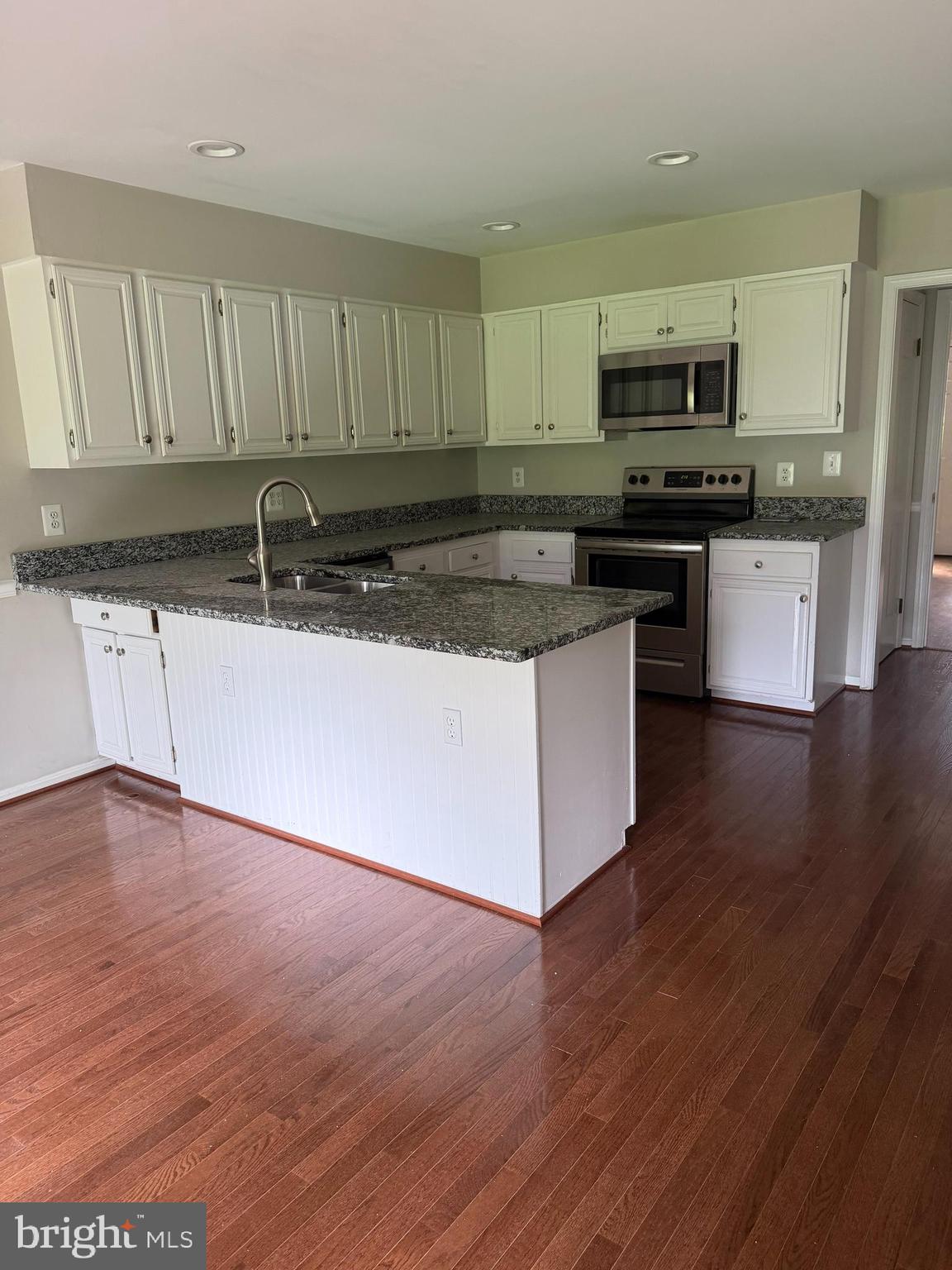 23210 Dover Road Middleburg, VA 20117 - Photo 2 of 27 Kithen