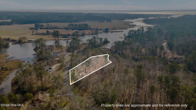 $64,500 | 280 Winding Creek Drive, Oriental, NC 28571