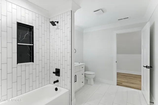 $765,000 | 149 Gado Way, Loudon, TN 37774