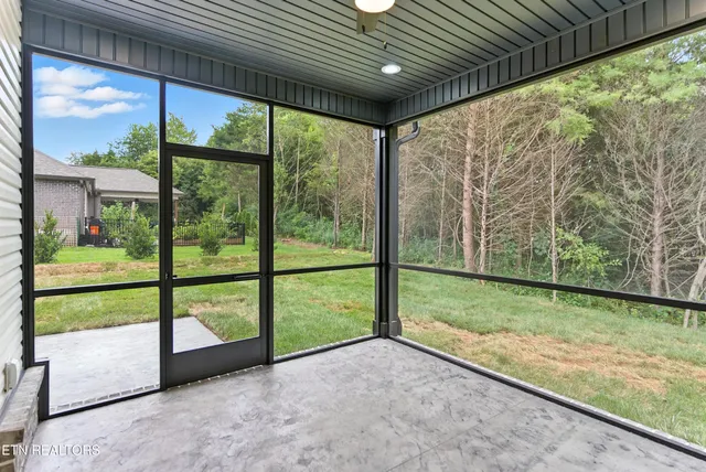 $765,000 | 149 Gado Way, Loudon, TN 37774