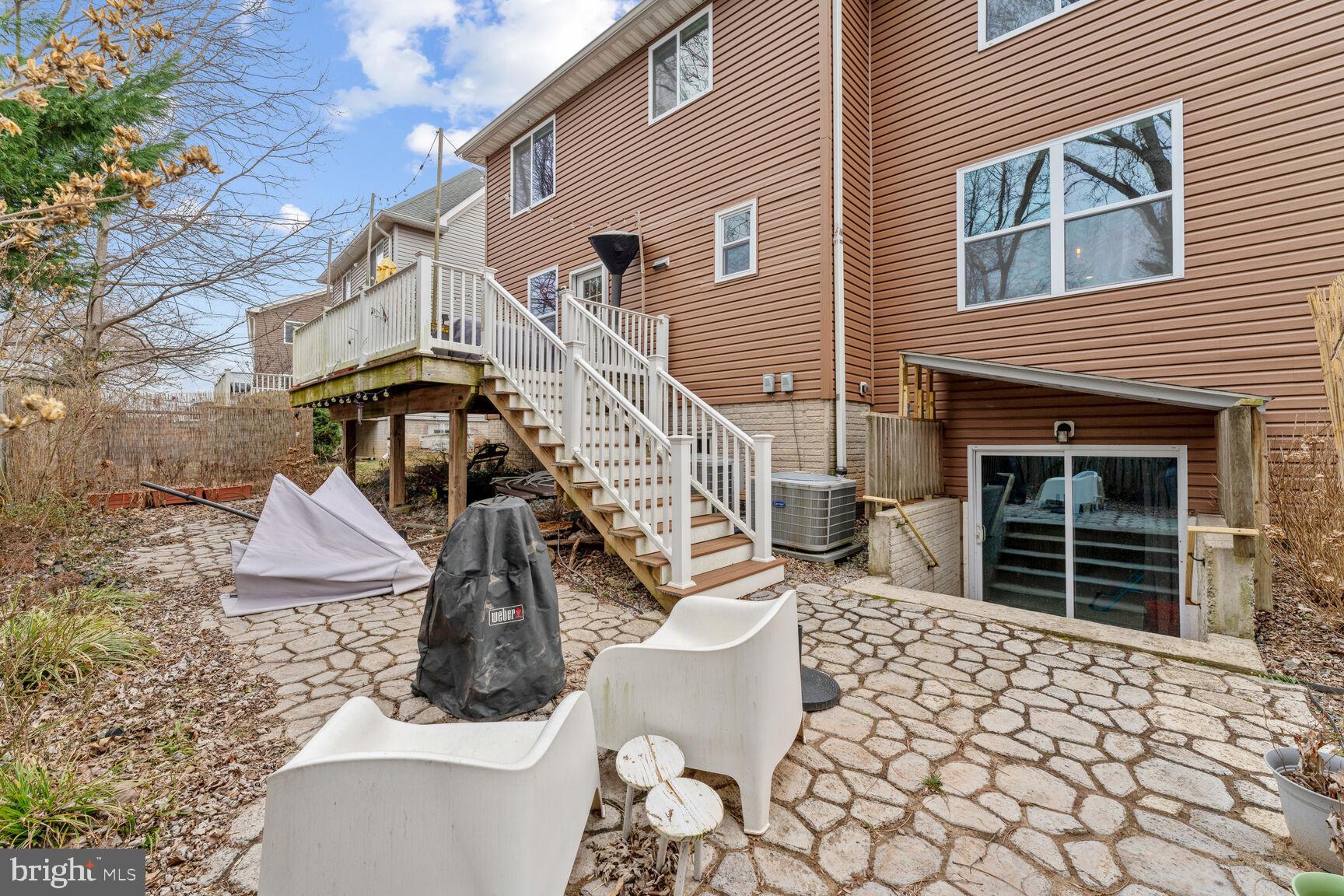 1907 Kermit Road Silver Spring, MD 20910 - Photo 19 of 20