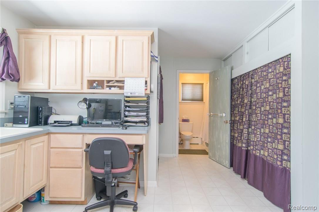 4080 Sheldon Road Rochester, MI 48306 - Photo 25 of 44 DSC_0308.jpg