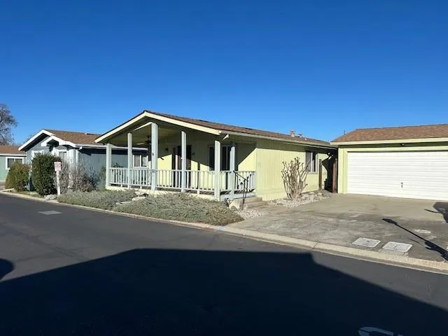 a view of a house with a entertaining space